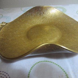 VINTAGE/NON/TARNISH 22-KARAT GOLD (GLASTONBURY) ROUND TRINKET DISH(TRAY)